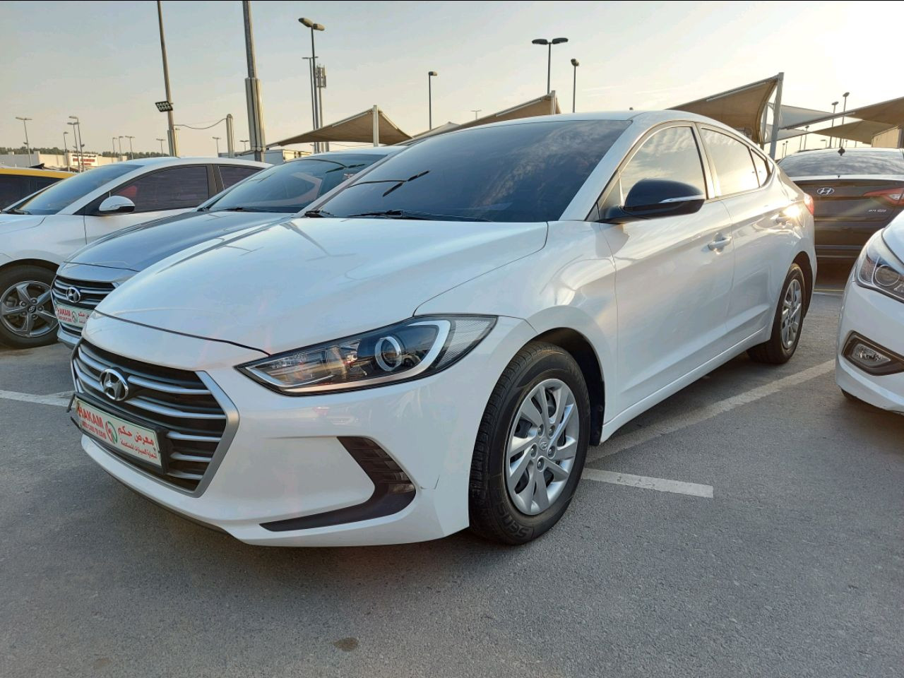 Hyundai Avante - Image 2