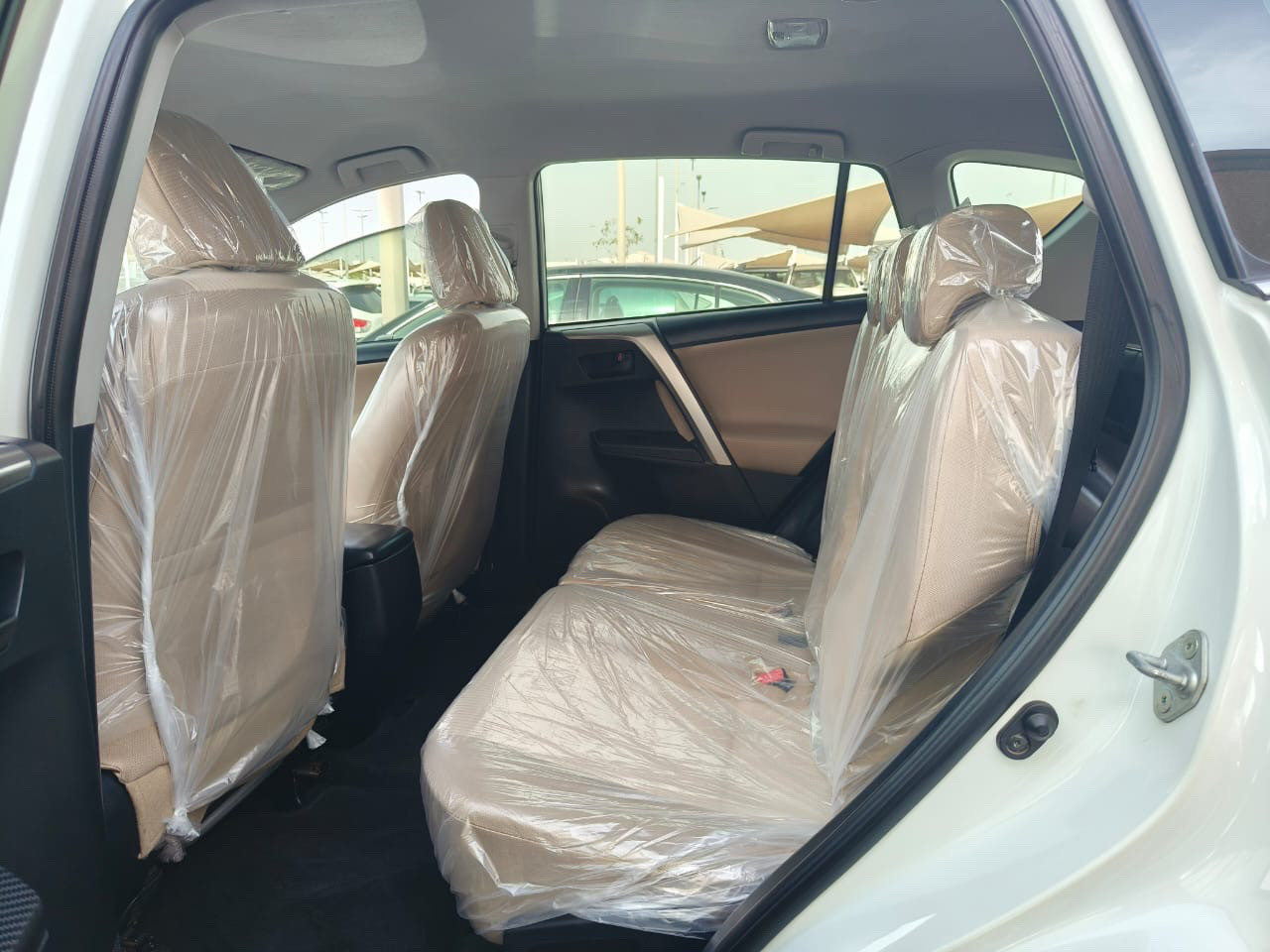 Toyota Rav 4 - Image 14