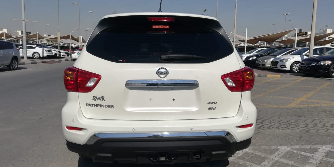 Nissan Pathfinder - Image 4