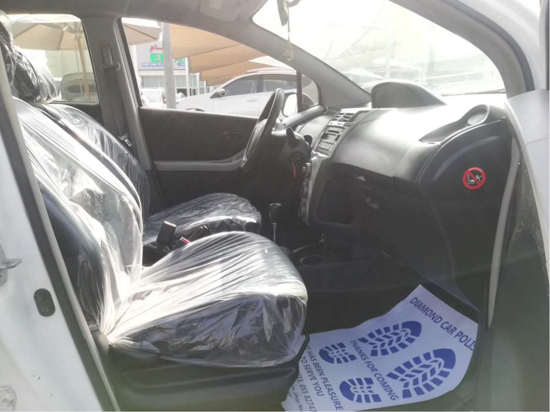 Toyota Yaris - Image 11