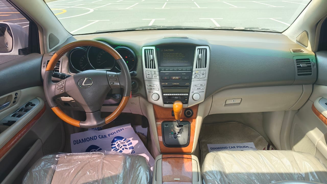 Lexus RX-Series - Image 16