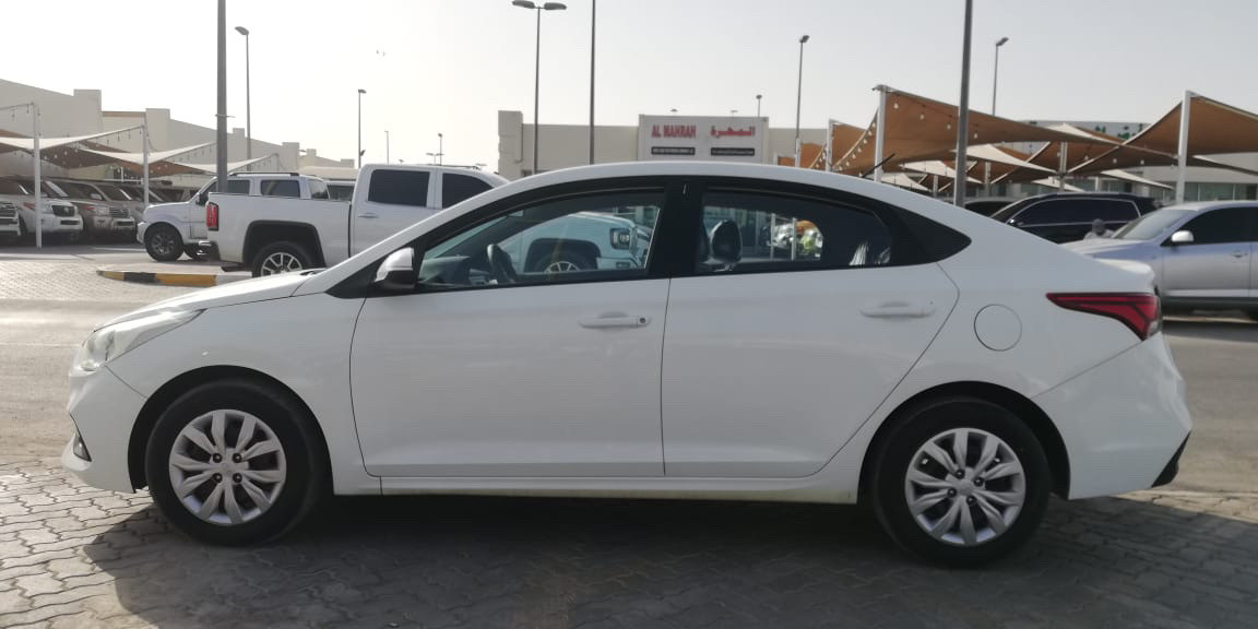 Hyundai Accent - Image 5