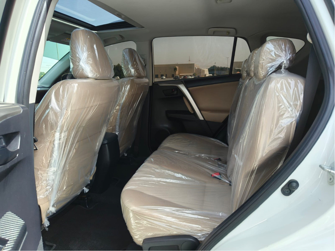 Toyota Rav 4 - Image 8