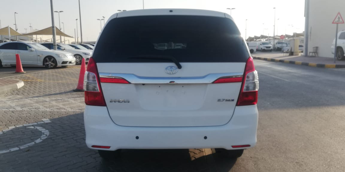 Toyota Innova - Image 3