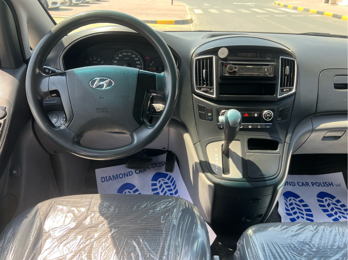 Hyundai H 1 - Image 4