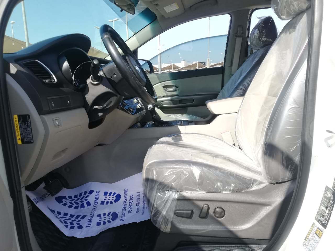 KIA Sedona - Image 6