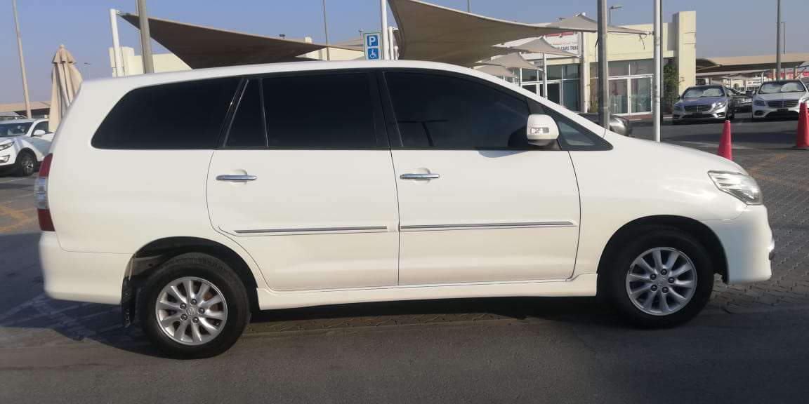 Toyota Innova - Image 4