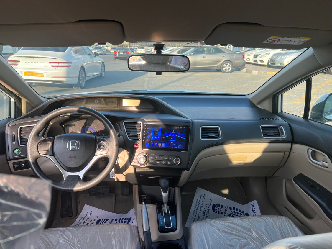 Honda Civic - Image 9