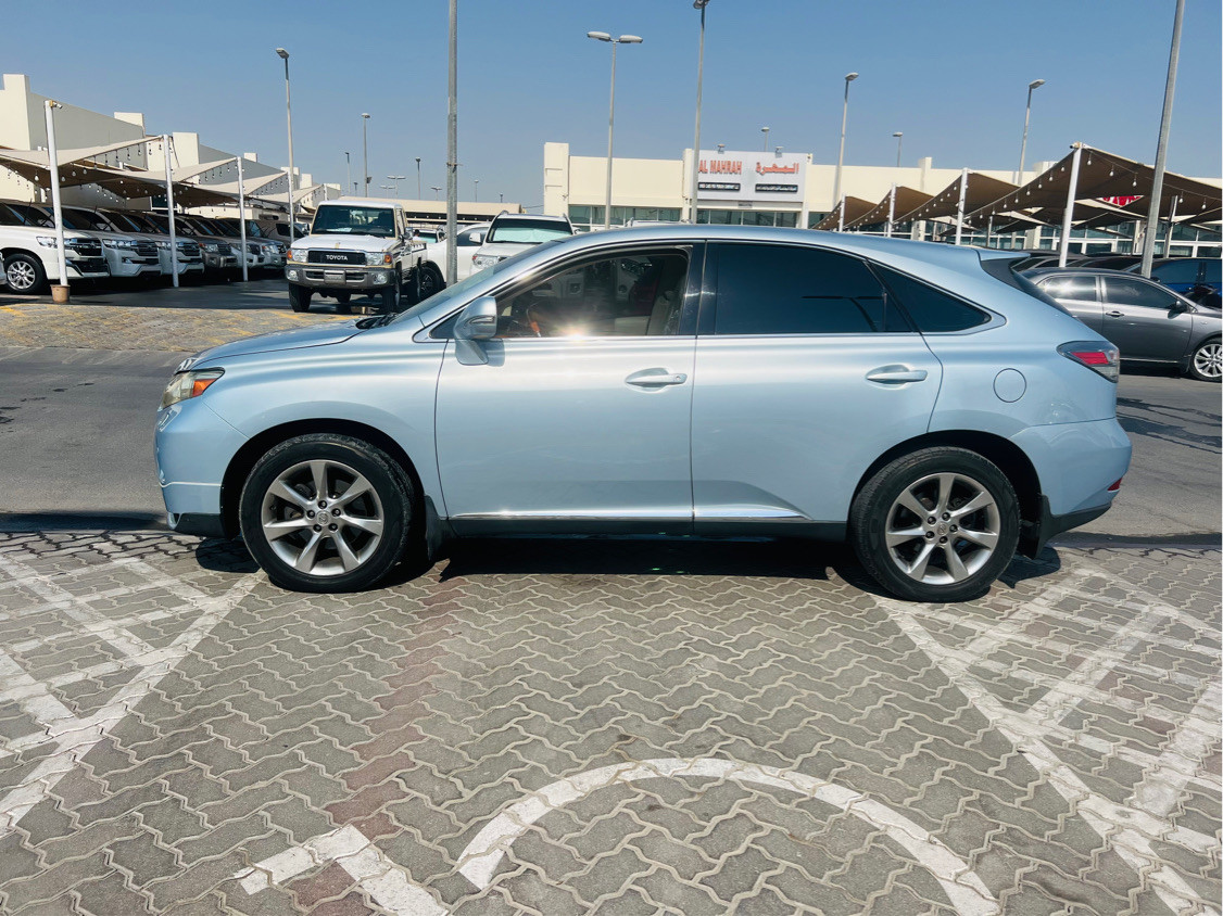 Lexus RX-Series - Image 4