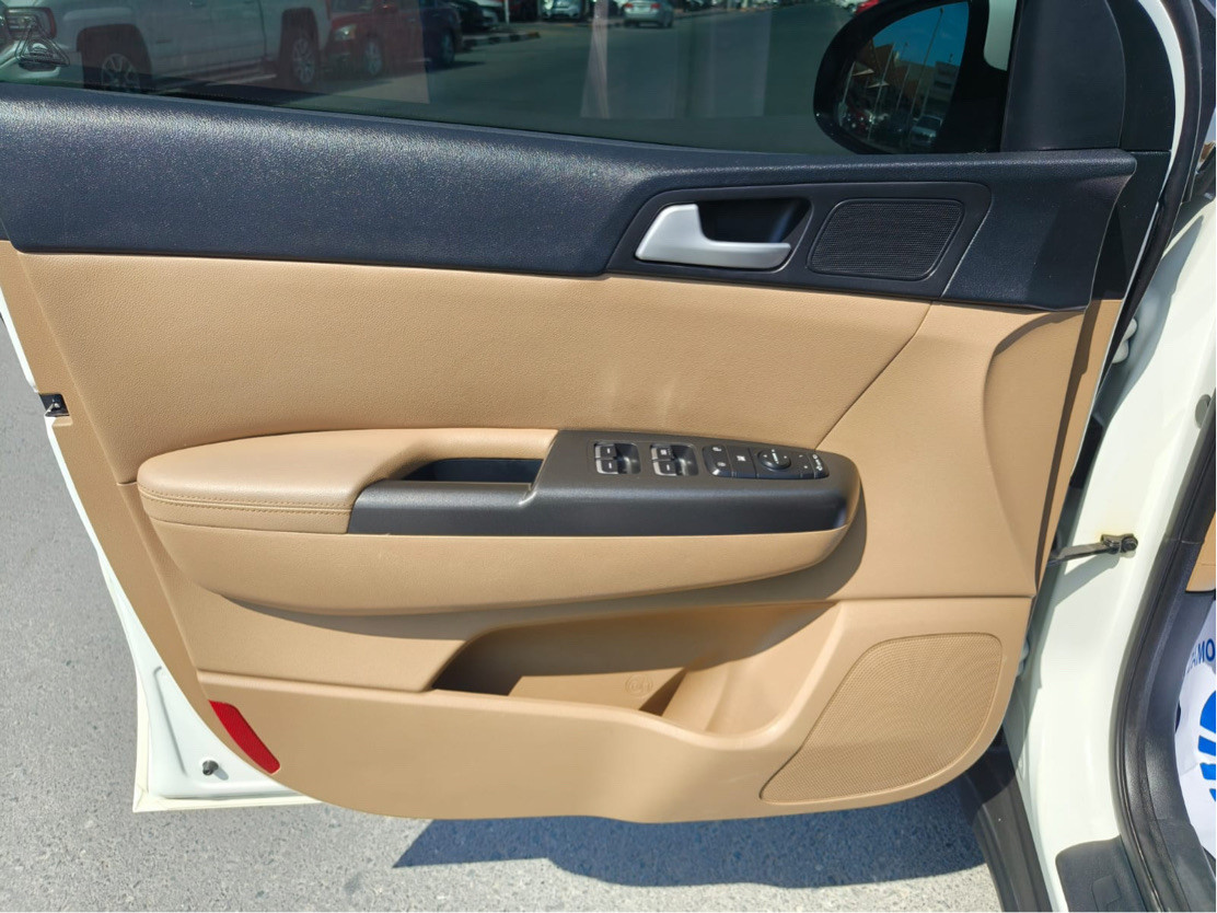 KIA Sportage - Image 9