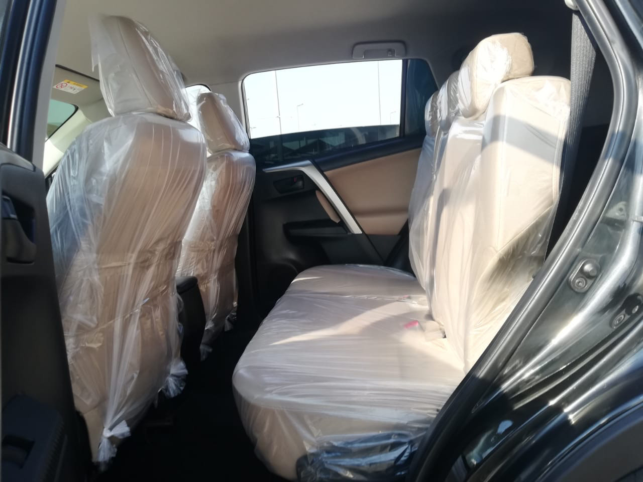 Toyota Rav 4 - Image 3
