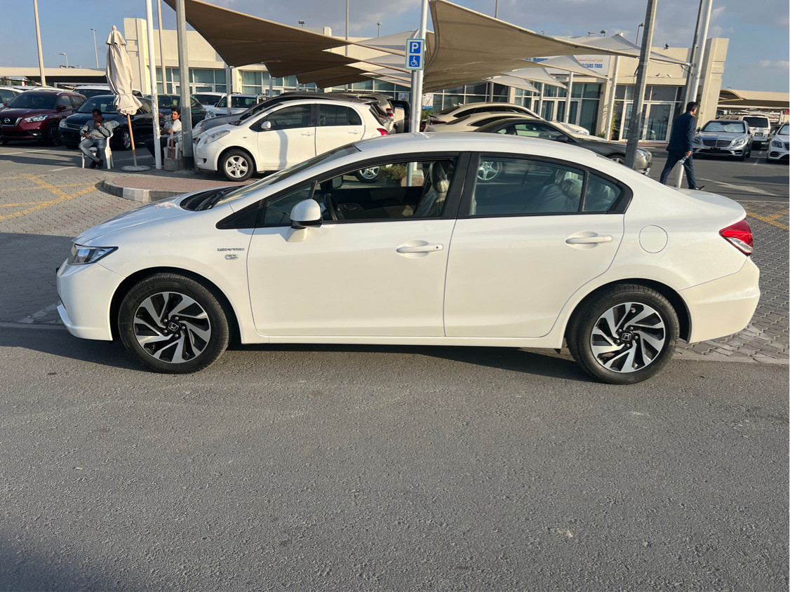 Honda Civic - Image 5