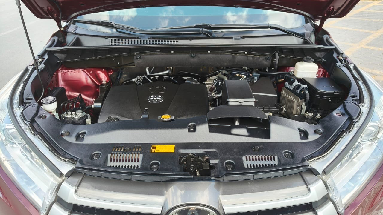 Toyota Highlander - Image 11