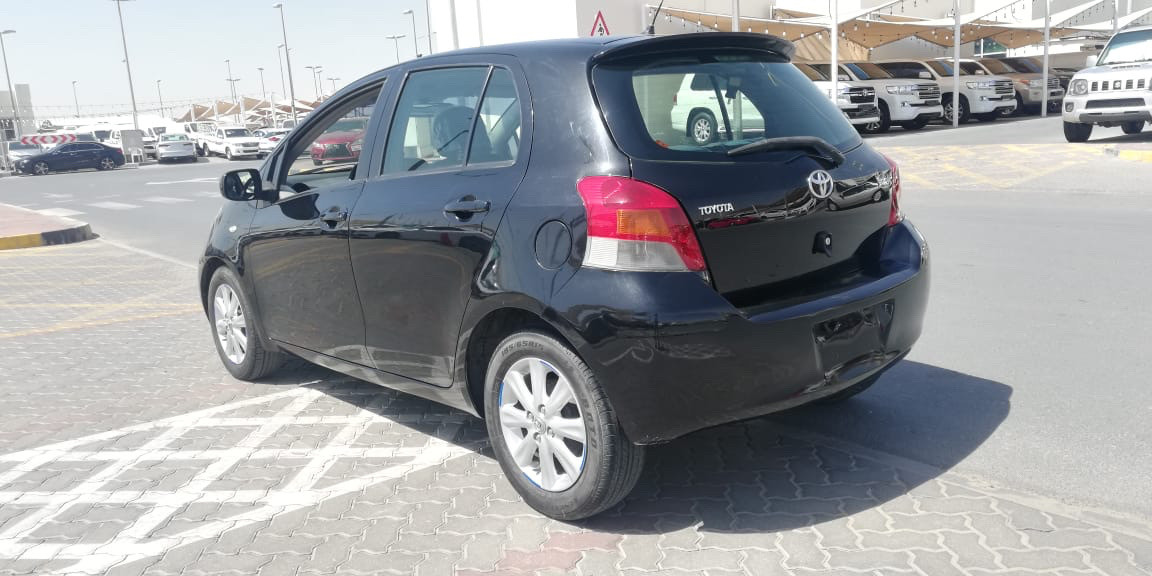 Toyota Yaris - Image 4