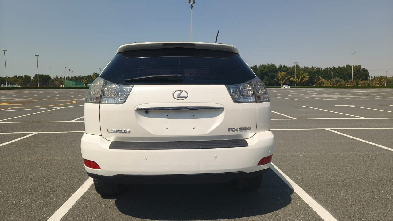 Lexus RX-Series - Image 7