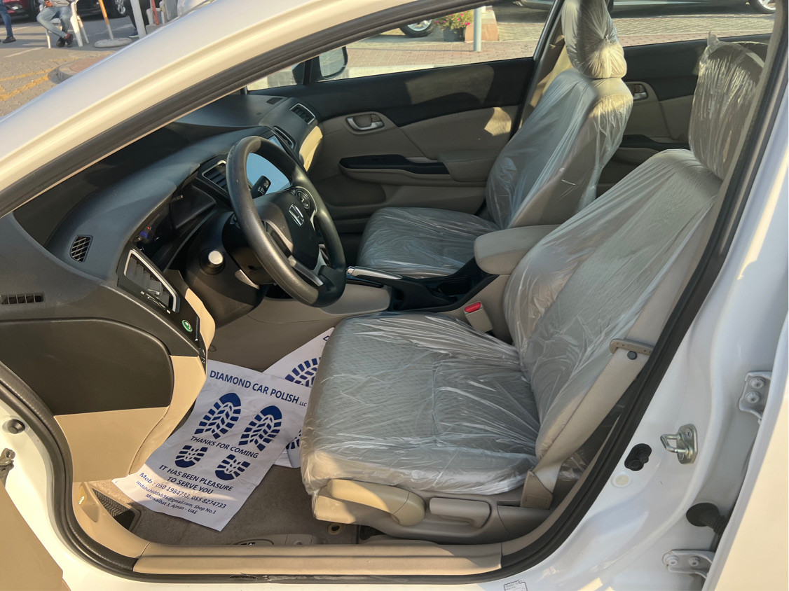 Honda Civic - Image 10