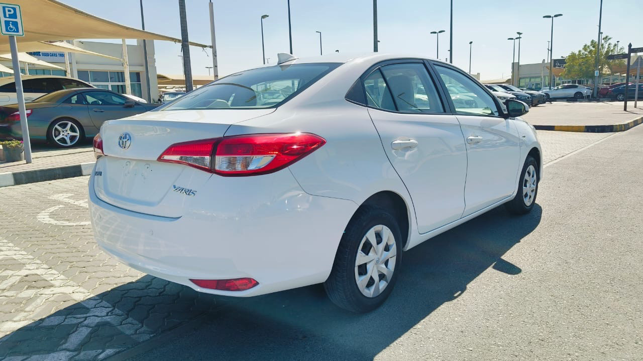 Toyota Yaris - Image 5