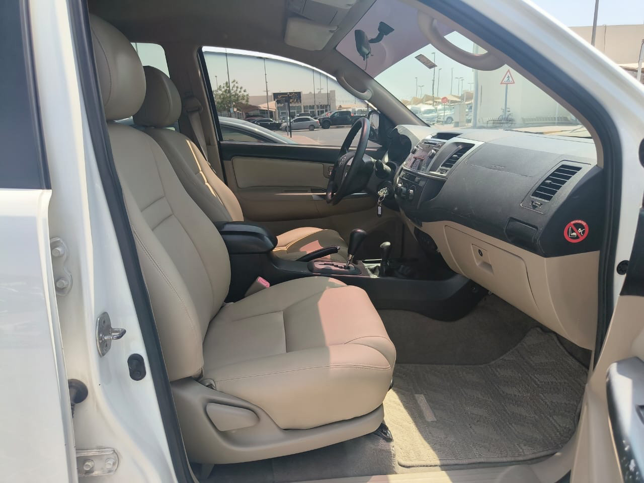 Toyota Fortuner - Image 11