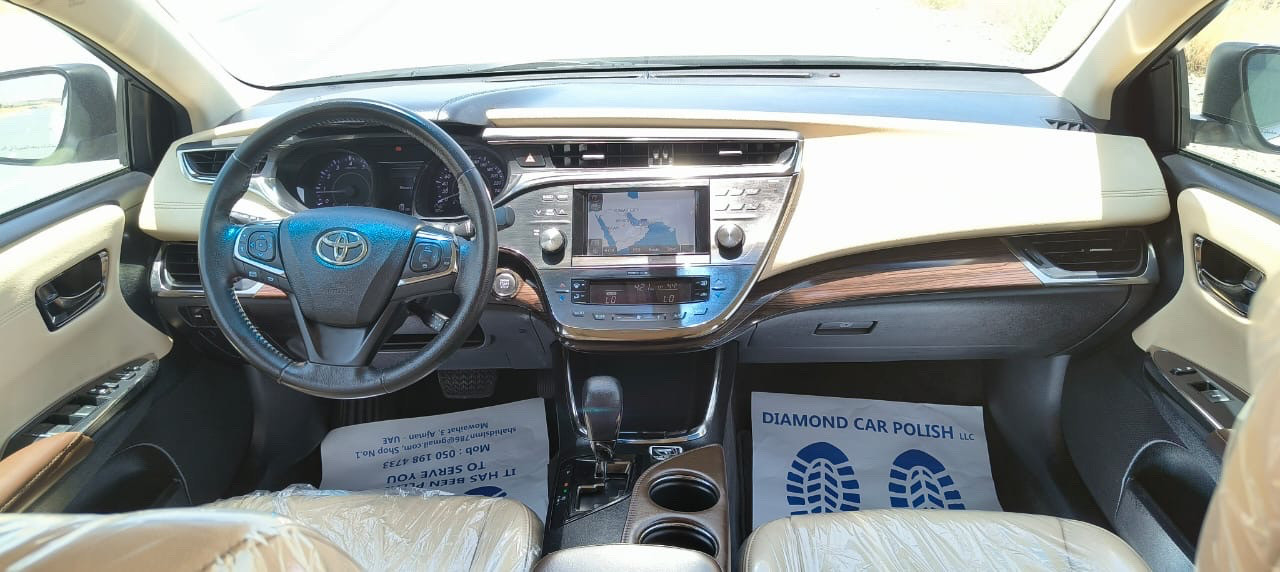 Toyota Avalon - Image 11
