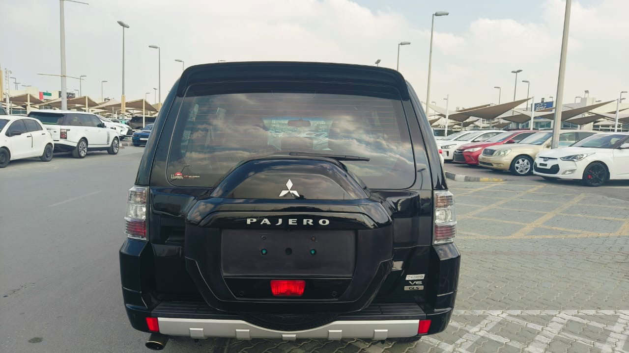 Mitsubishi Pajero - Image 3