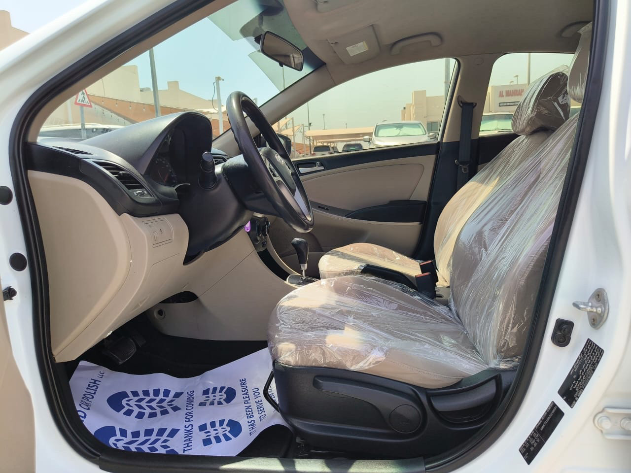 Hyundai Accent - Image 8