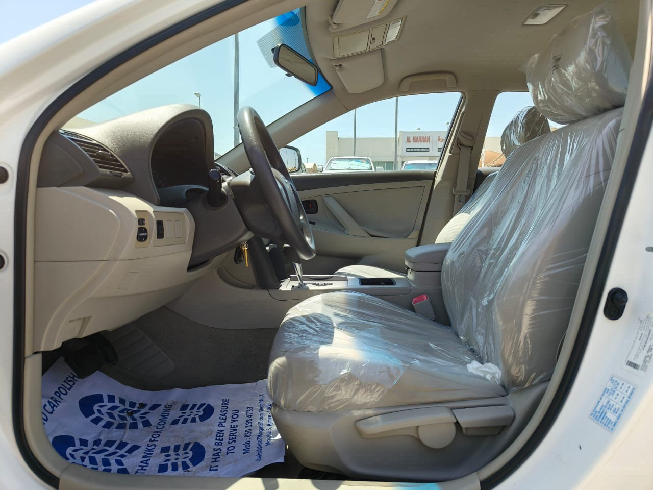 Toyota Camry - Image 10