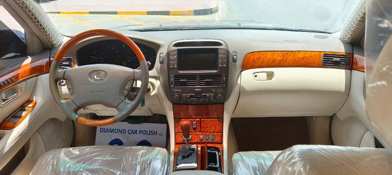 Lexus LS-Series - Image 2