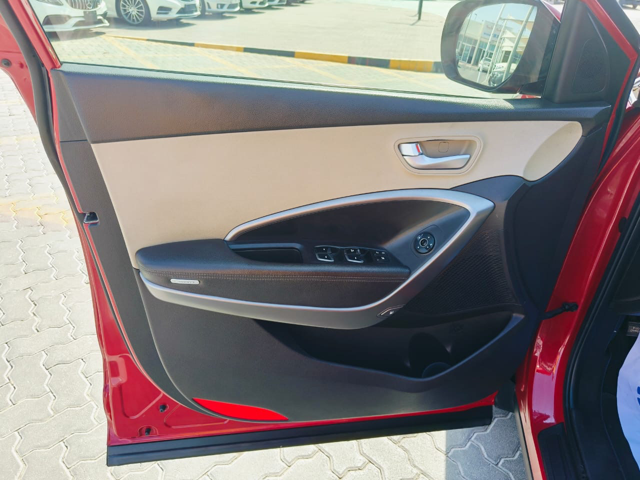 Hyundai Santa Fe - Image 5