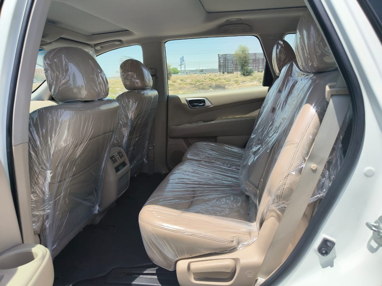 Nissan Pathfinder - Image 13
