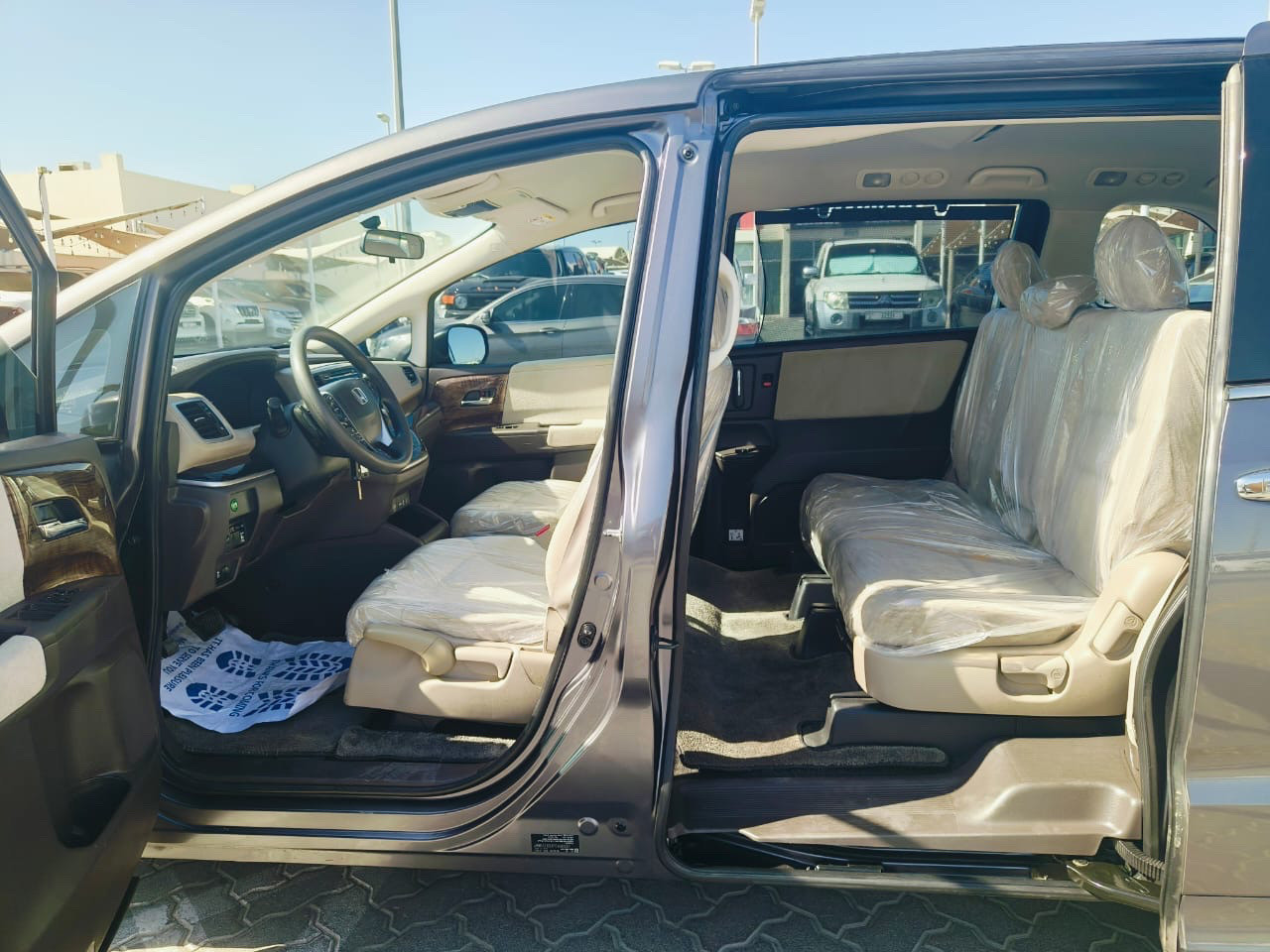 Honda Odyssey - Image 10