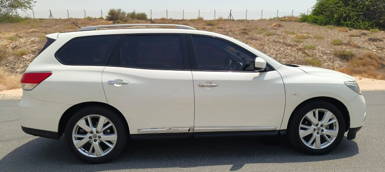 Nissan Pathfinder - Image 7