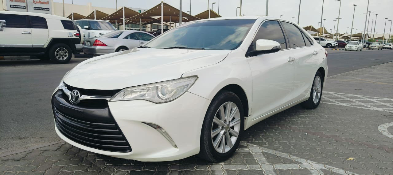 Toyota Camry - Image 3