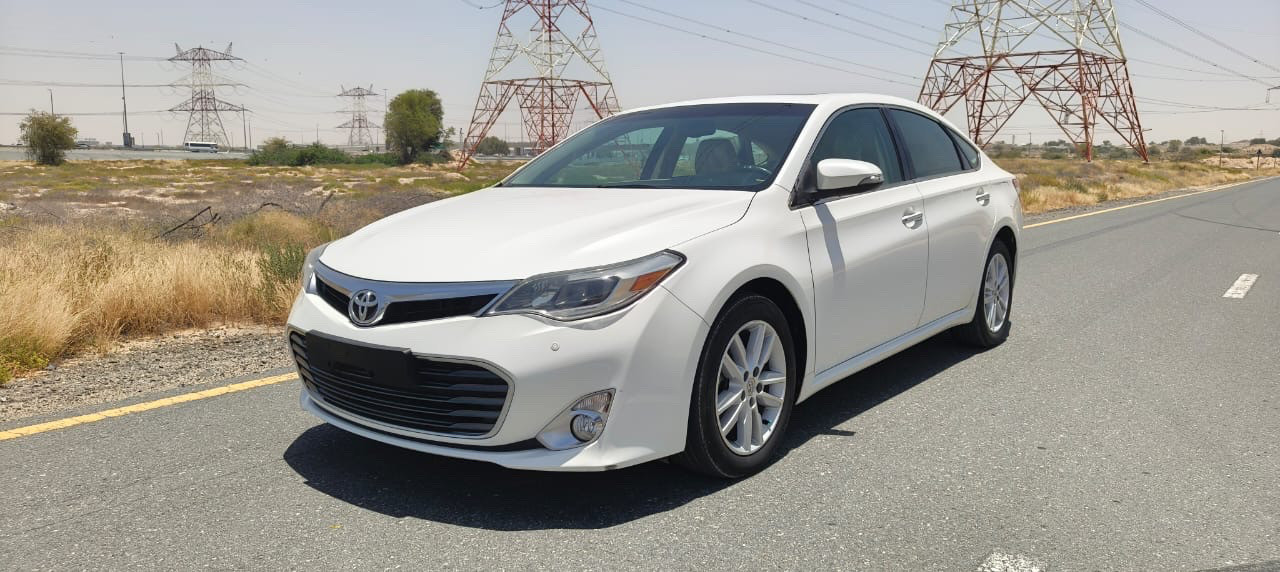 Toyota Avalon - Image 9