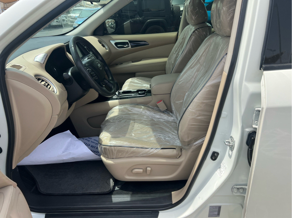 Nissan Pathfinder - Image 8