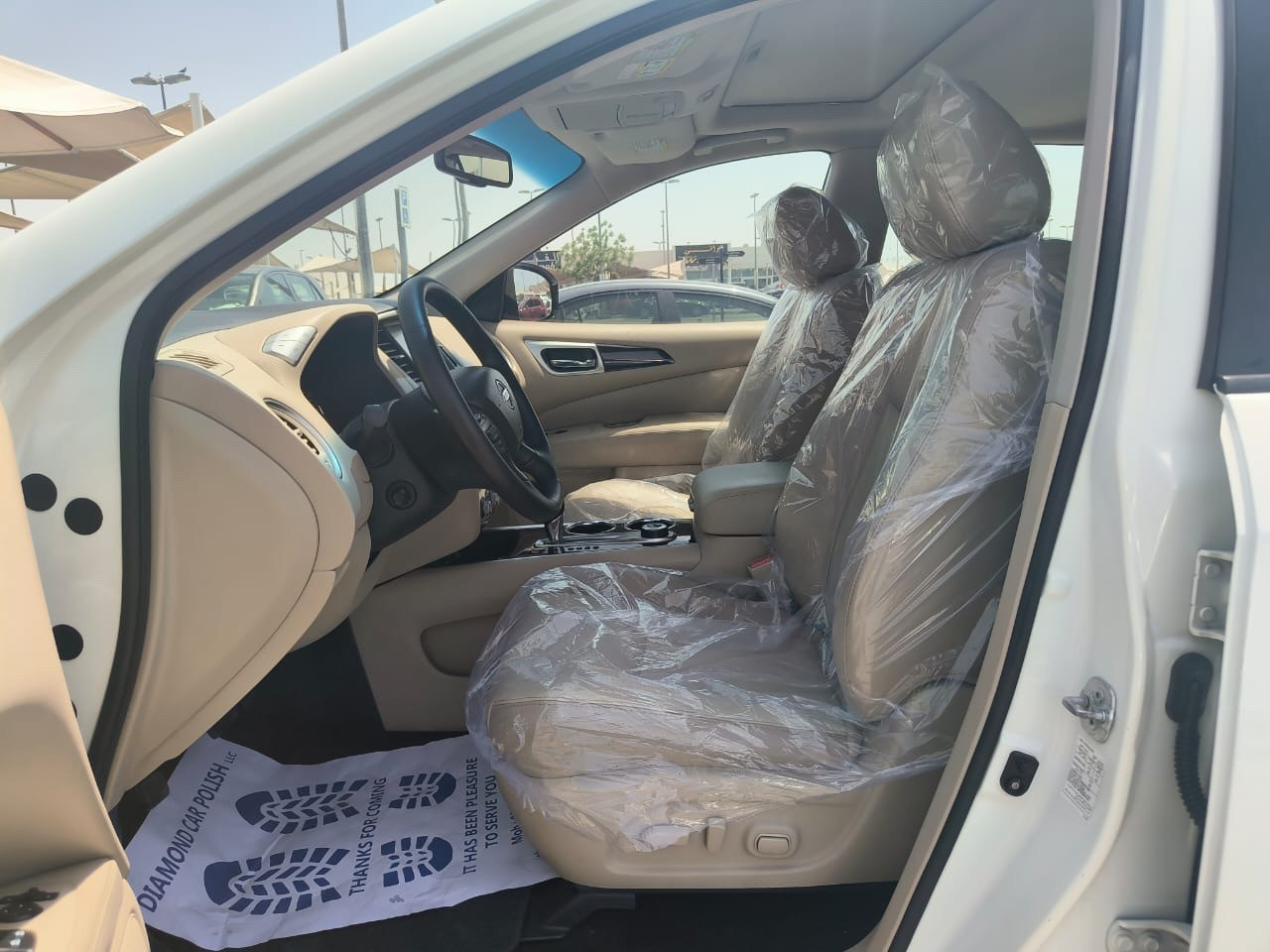 Nissan Pathfinder - Image 10