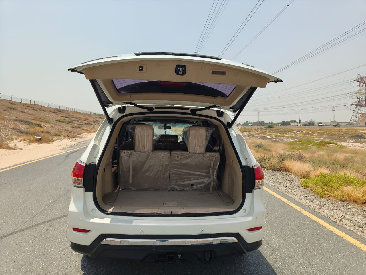Nissan Pathfinder - Image 13
