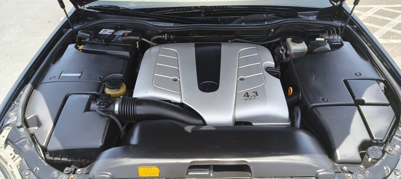 Lexus LS-Series - Image 12