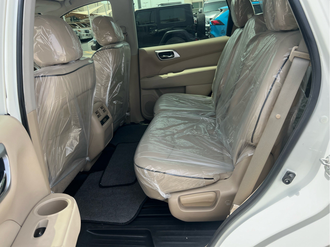 Nissan Pathfinder - Image 9