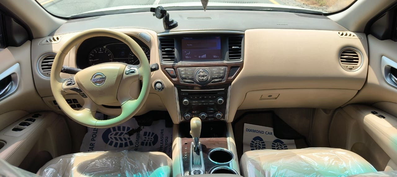 Nissan Pathfinder - Image 12