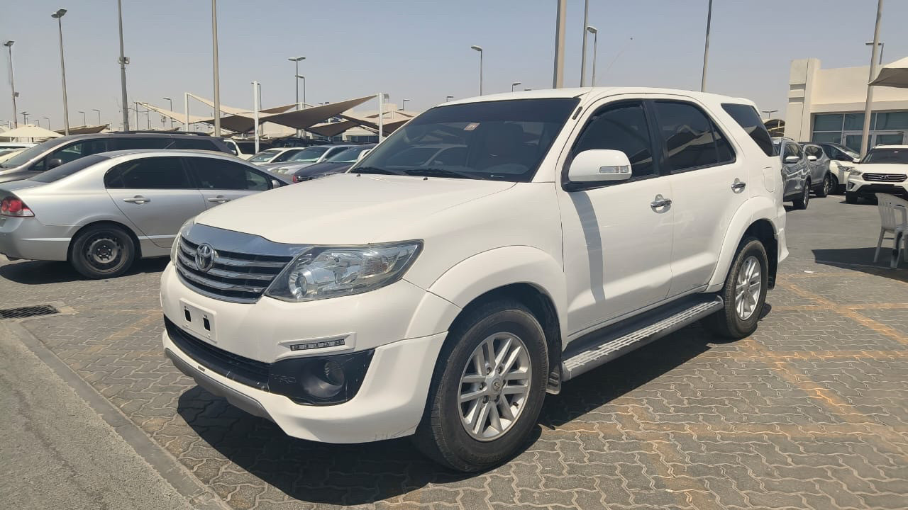 Toyota Fortuner - Image 5