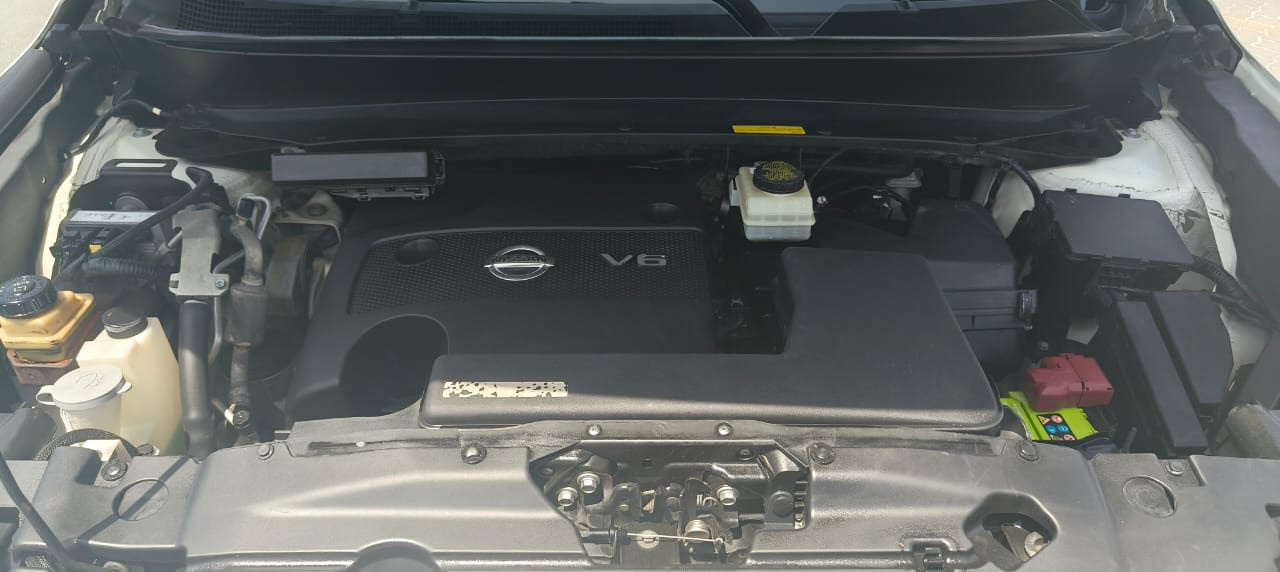 Nissan Pathfinder - Image 9