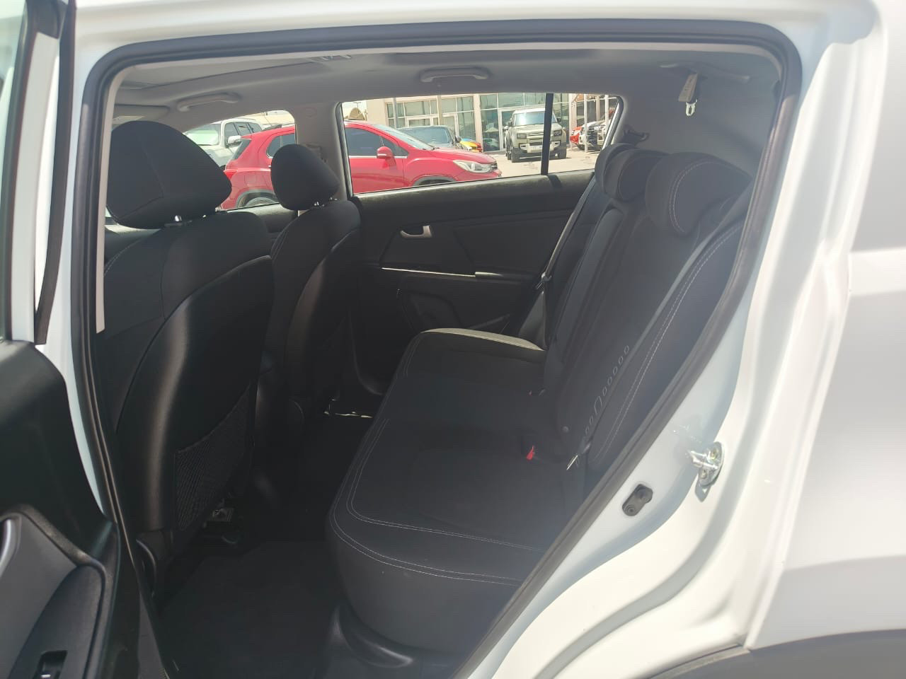 KIA Sportage - Image 9