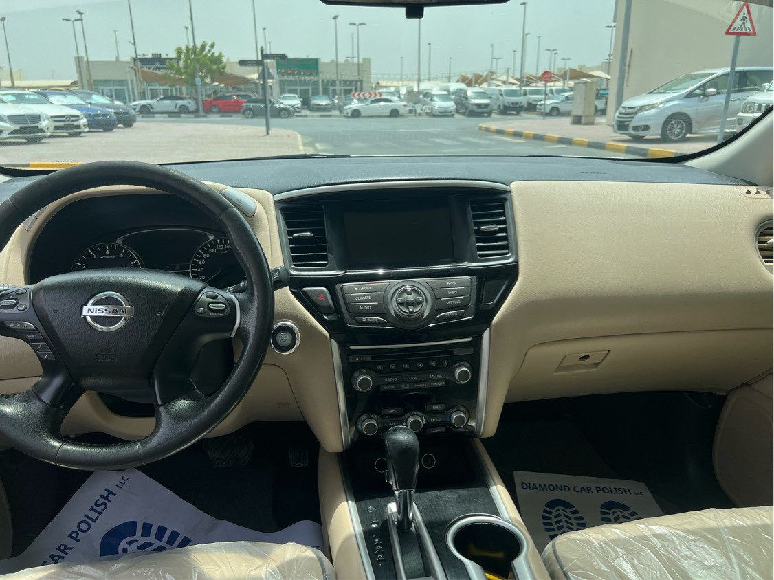 Nissan Pathfinder - Image 10