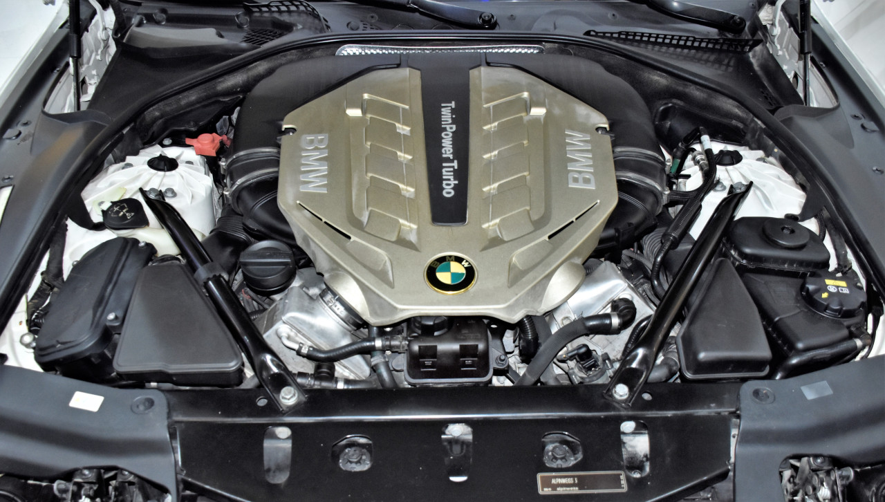 BMW 6-Series - Image 8