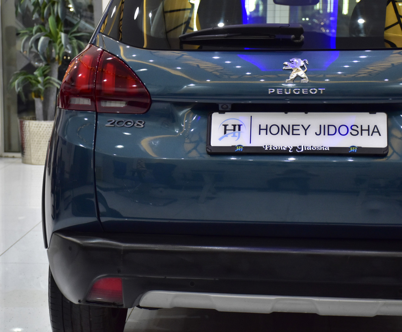 Peugeot 2008 - Image 8