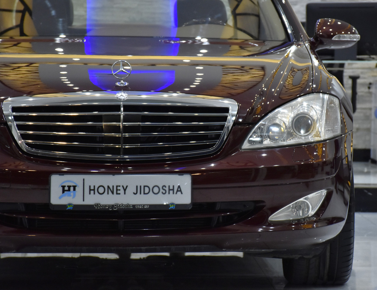 Mercedes Benz S-Class - Image 4