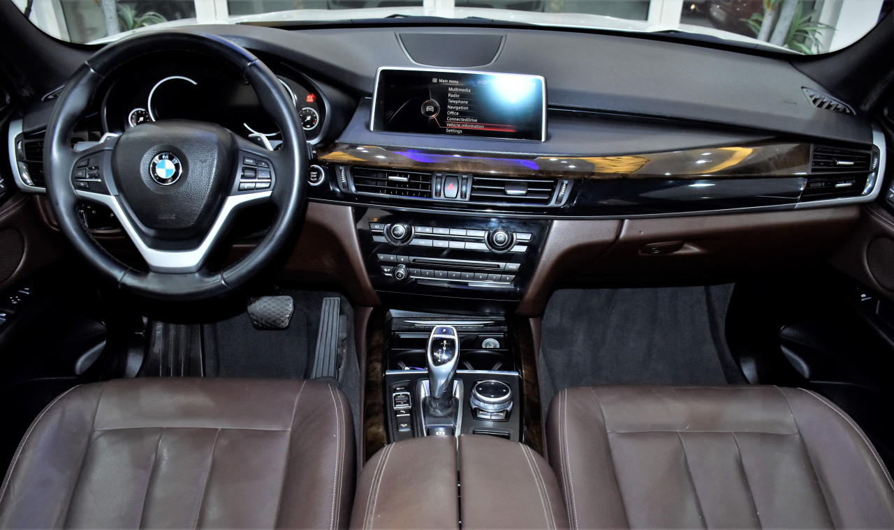 BMW X5 - Image 10