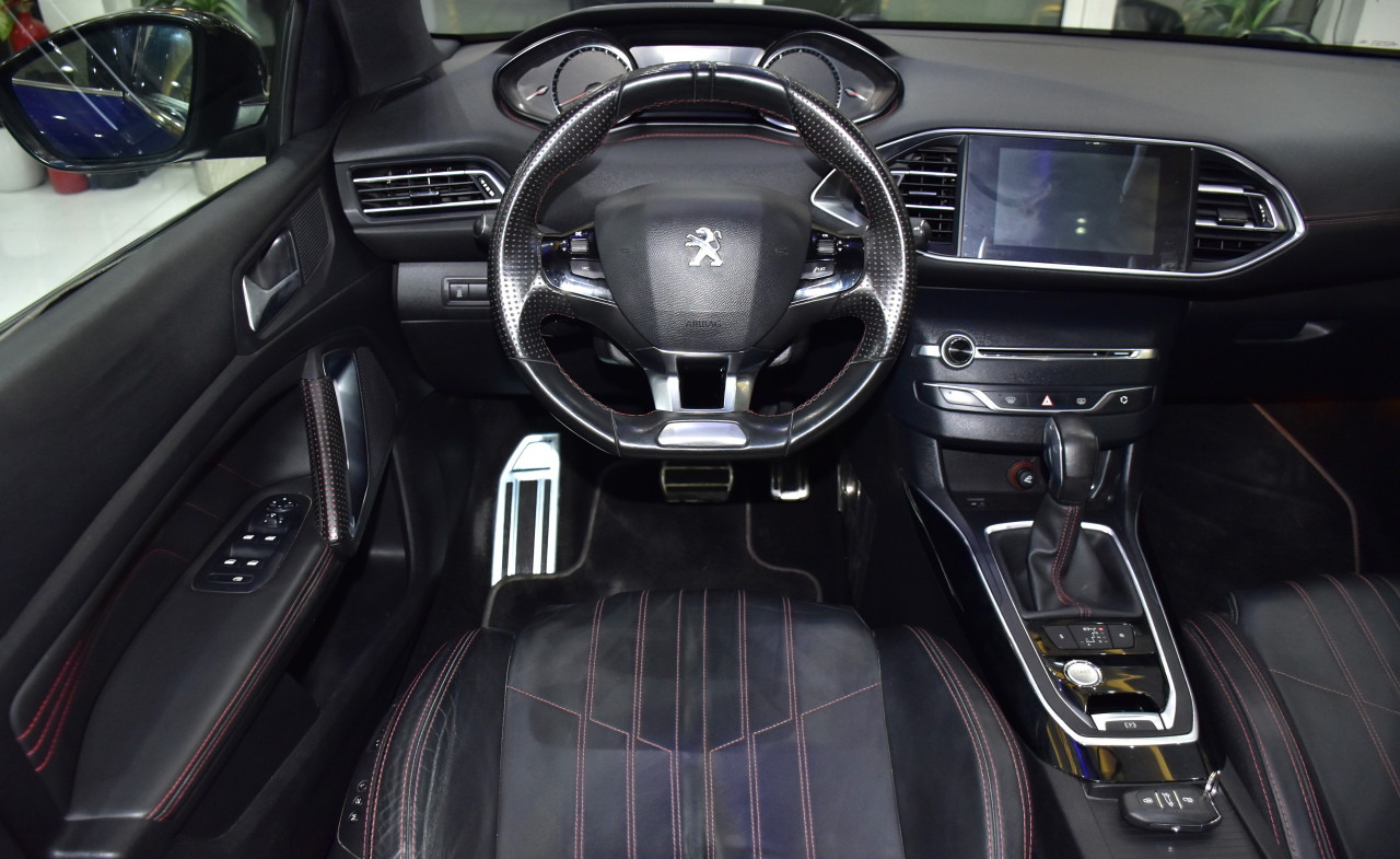 Peugeot 308 - Image 11