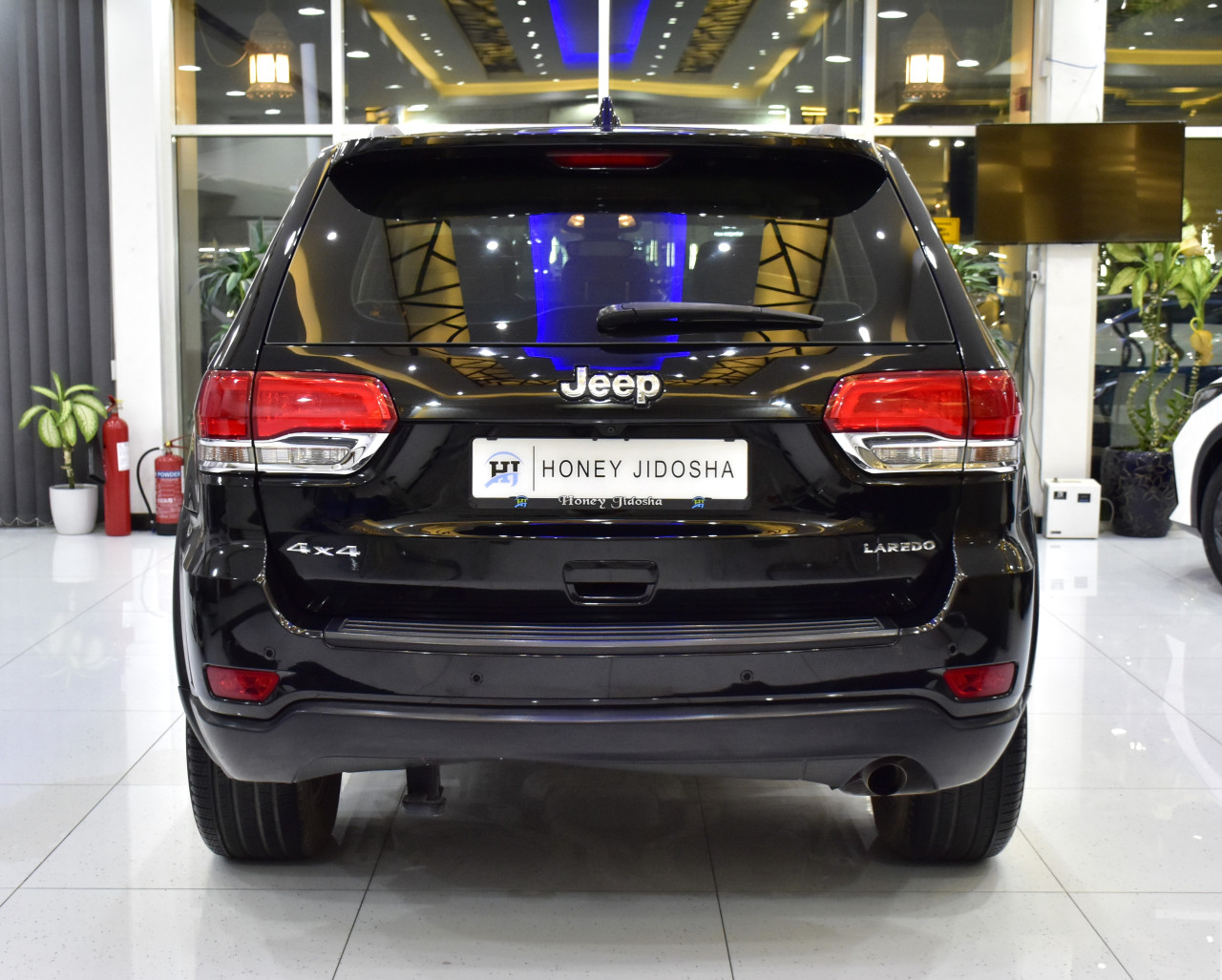 Jeep Grand Cherokee - Image 7