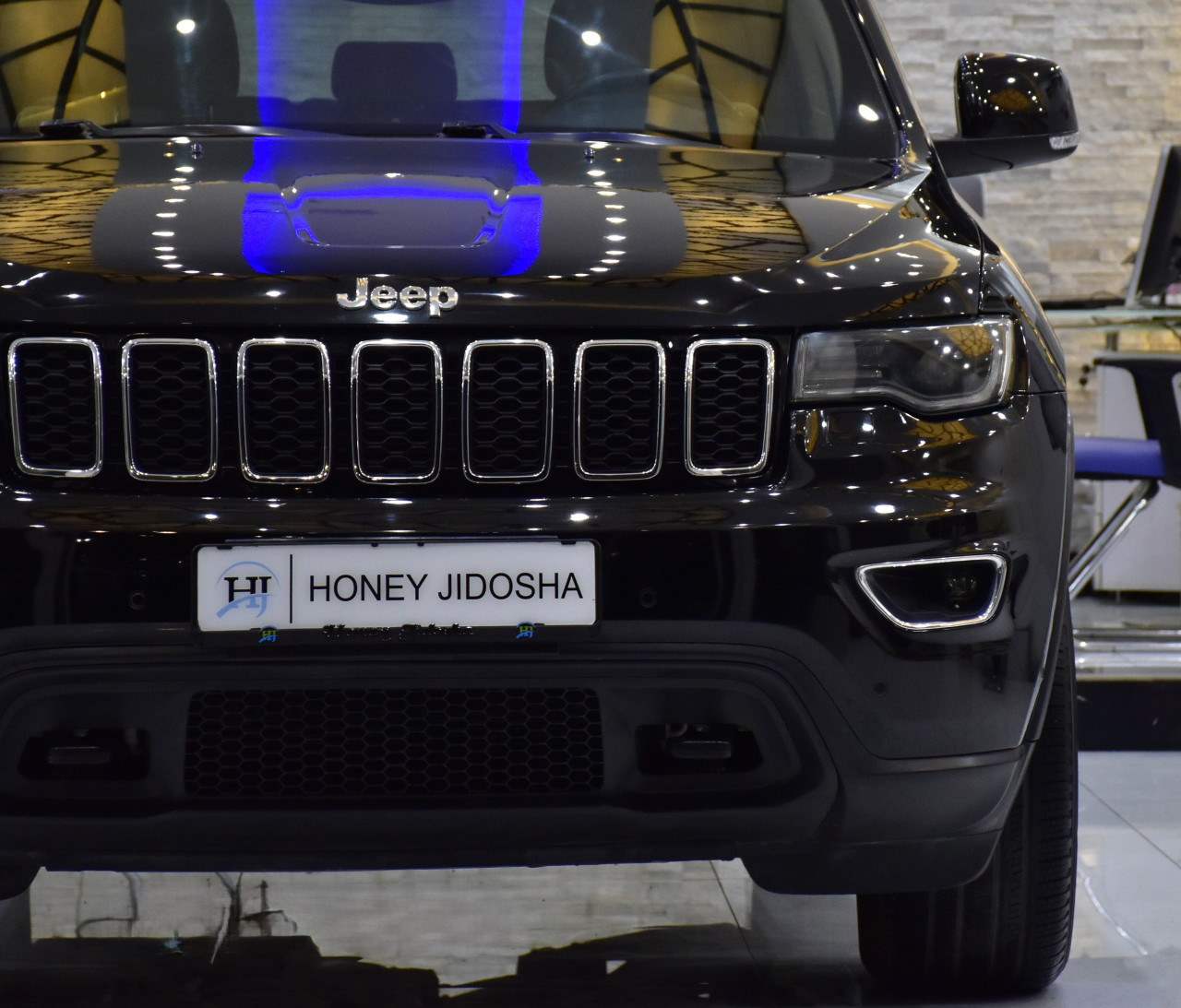 Jeep Grand Cherokee - Image 5